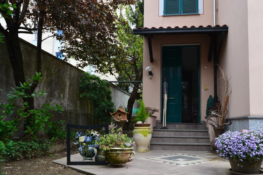 Al Giardino Degli Artisti Bed and Breakfast Cairo Montenotte Exteriör bild